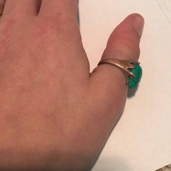 Ring - Picture 3 of 4